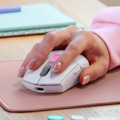 Logitech G304 X SUPERLIGHT LIGHTSPEED Wireless Gaming Mouse — image 6 of 6